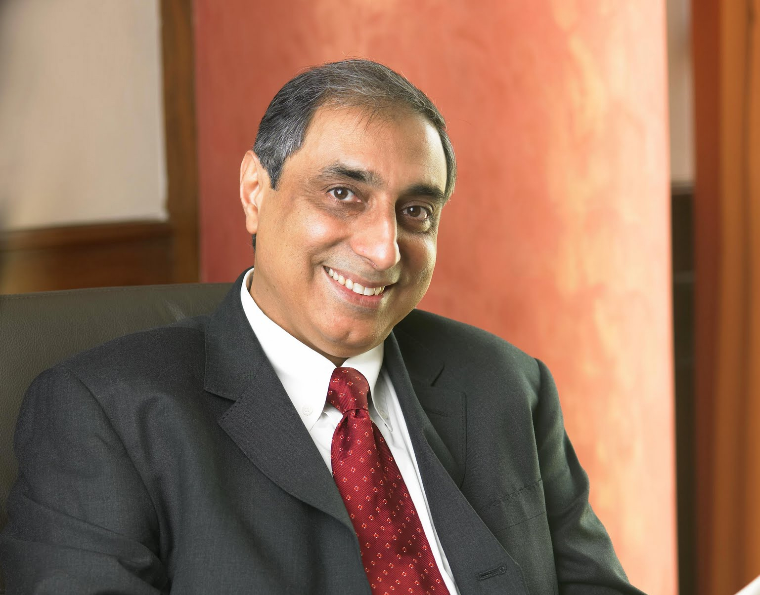 Irfan Razack felicitated As India's Best CEO