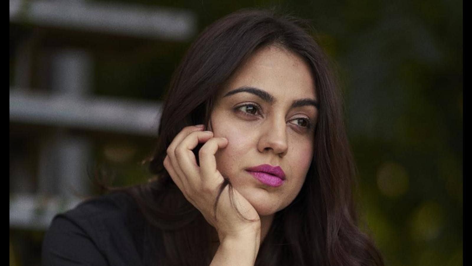 I still didn't fall for luxuriant space  after becoming an actress AKSHA PARDASANY