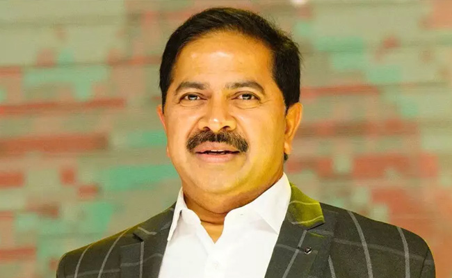 Sahiti Infra loots public of Rs. 1800 crore!