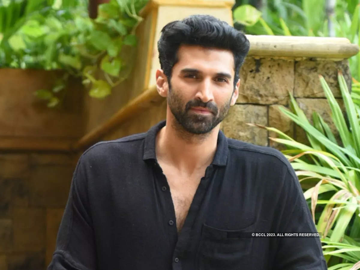 Inside Aditya Roy Kapur's stylish Mumbai home