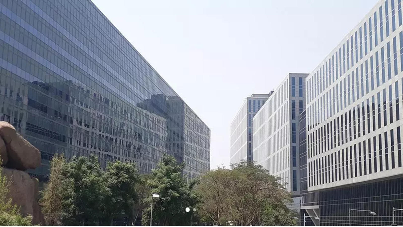 Shapoorji Pallonji sells shares in WaveRock