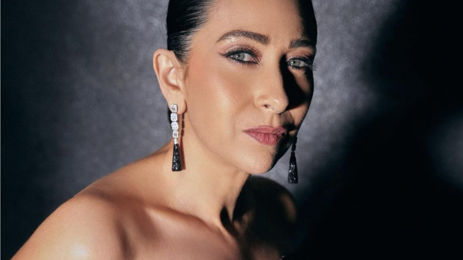Karisma Kapoor's house is a fusion of elegance and modern sophistication